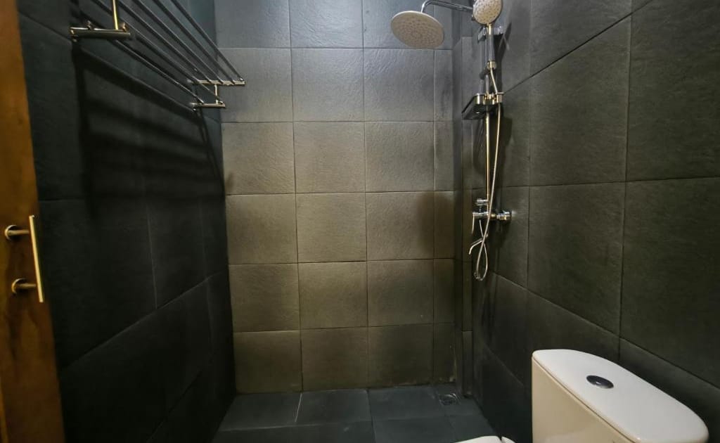 bath-room